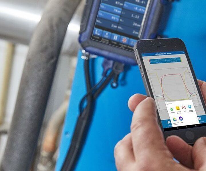 Exhaust gas measurement on the smartphone